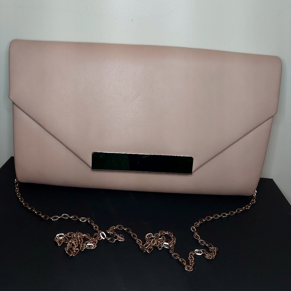 Le Chateau purse, cross body